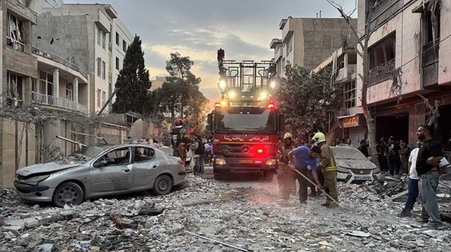 Rusia Beri Intelijen ke Iran untuk Serang Militer AS