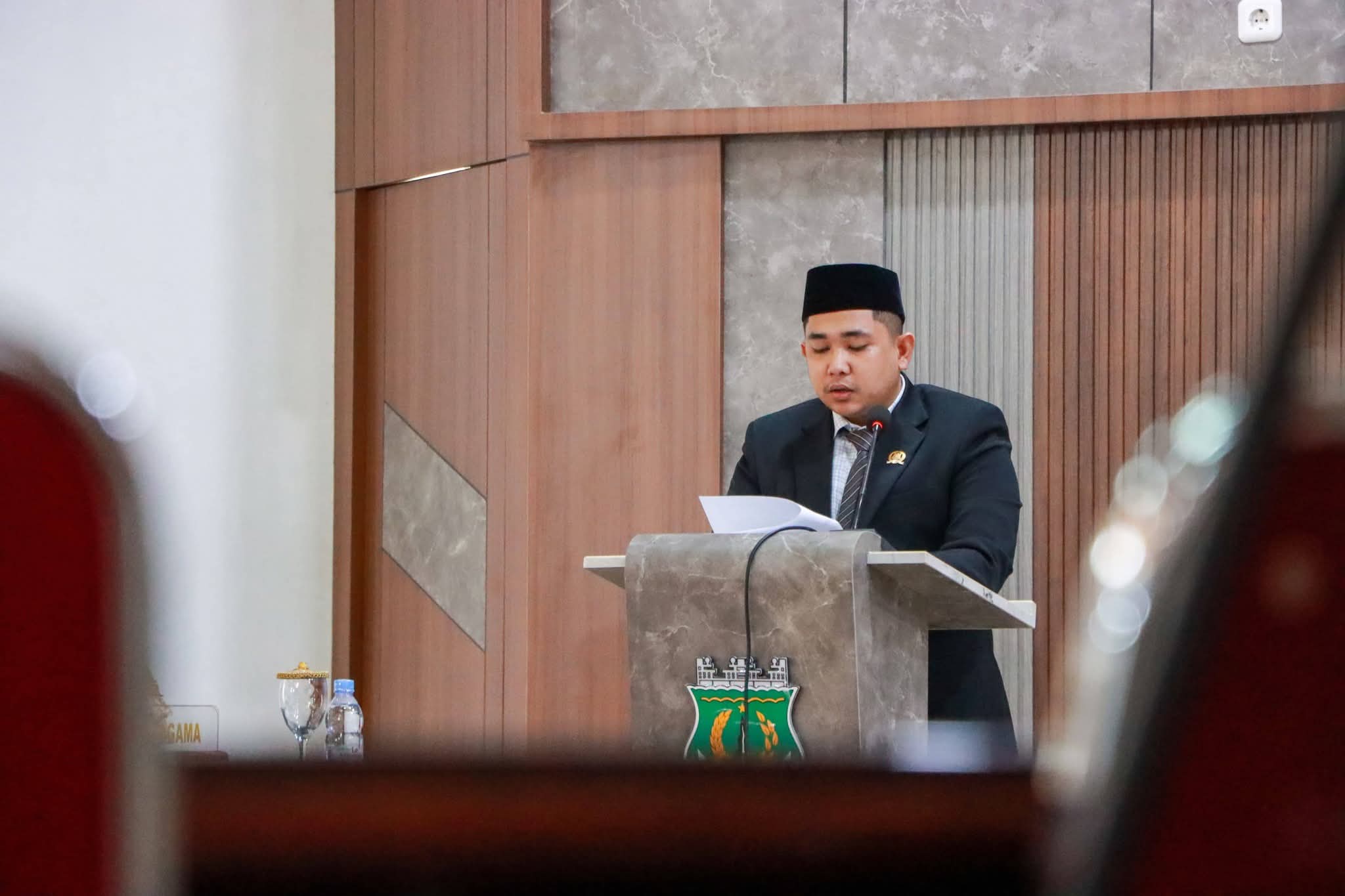 DPRD Pinrang Soroti Penataan Trotoar dan Sengketa Aset dalam LKPJ Bupati 2025 Supalamedia