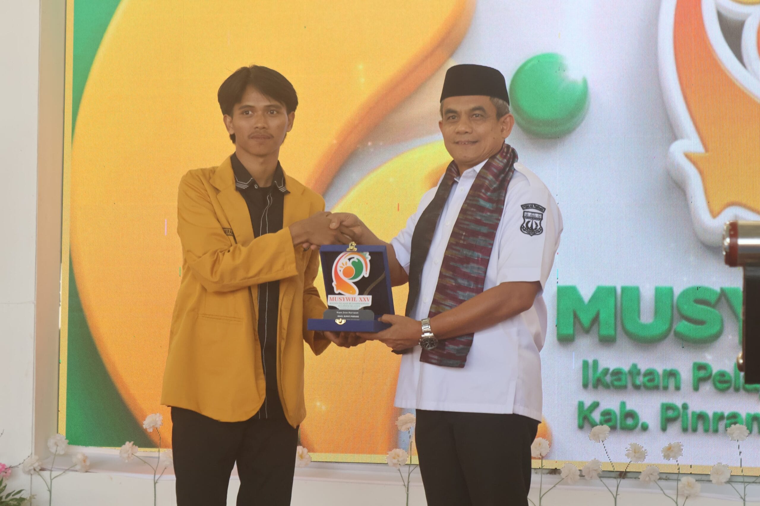 Sudirman Bungi Apresiasi IPM sebagai Wadah Dialog Konstruktif Pelajar 1 Sudirman Bungi Apresiasi IPM sebagai Wadah Dialog Konstruktif Pelajar Supalamedia