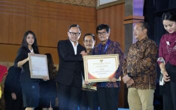 Pinrang Tembus 5 Besar Nasional ALI 2026, Sekda A. Tjalo Kerrang Terima Penghargaan di Jakarta